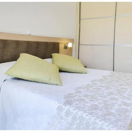 Potideon Bay Luxury Cárpatos